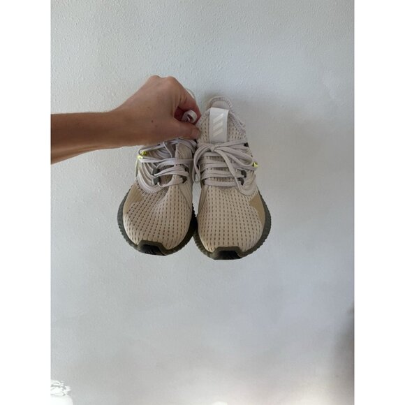 Adidas Alphabounce Running Shoes Women's 7 White Yellow Gray Athletic Sneakers - Picture 2 of 6